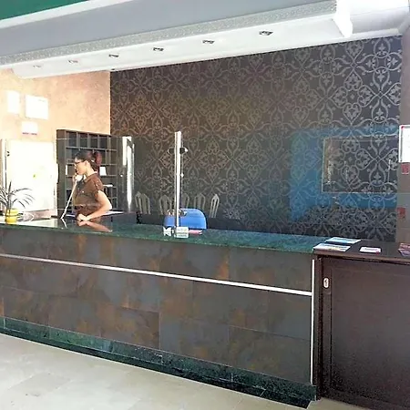 Hotel Almoradi Ξενοδοχείο 3*