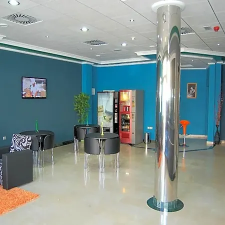 Hotel Almoradi Ξενοδοχείο 3*