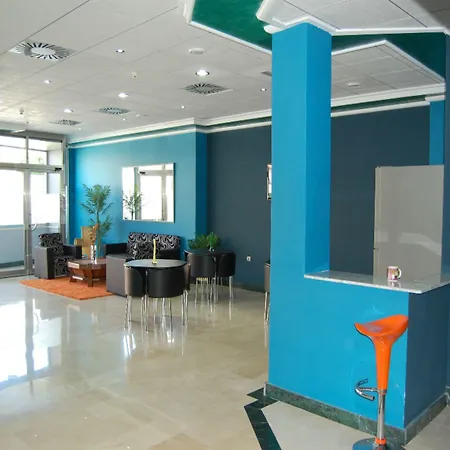 Hotel Almoradi Hotell 3*