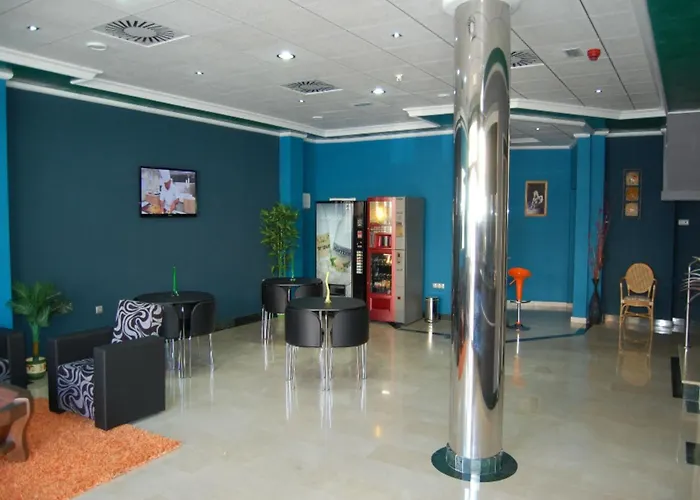 호텔 Hotel Almoradi