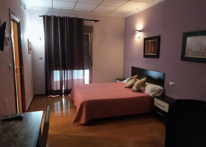 Hotel Almoradi 호텔