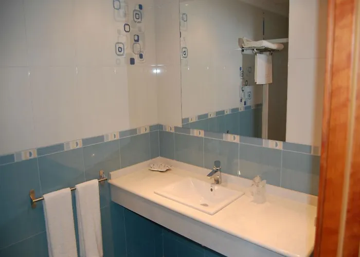 Hotel Almoradi 호텔 3*